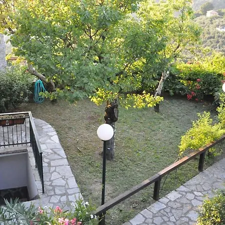Bijoux 3*